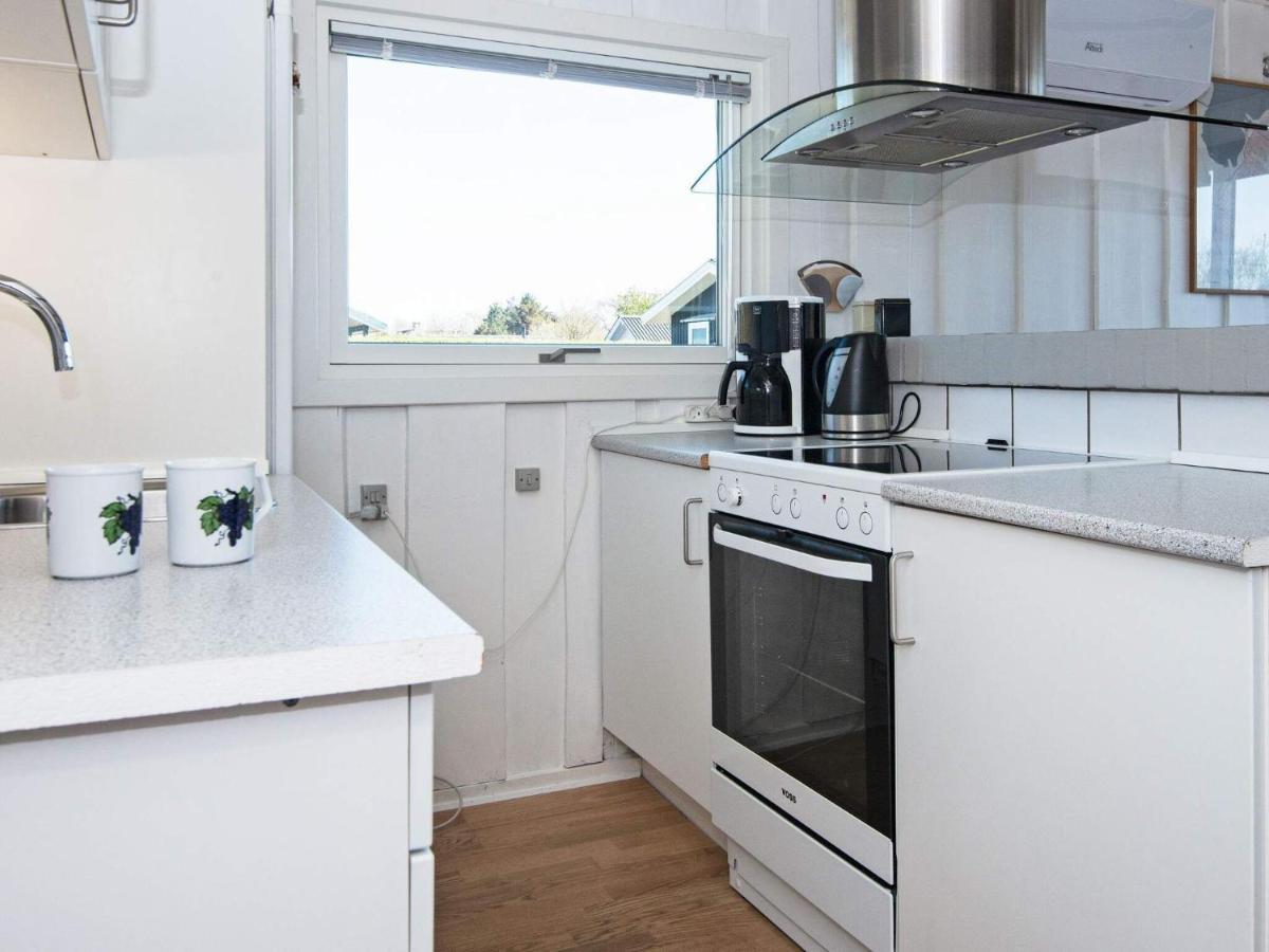 4 Person Holiday Home In Hemmet Exterior photo