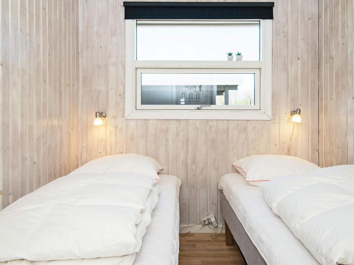 4 Person Holiday Home In Hemmet Exterior photo