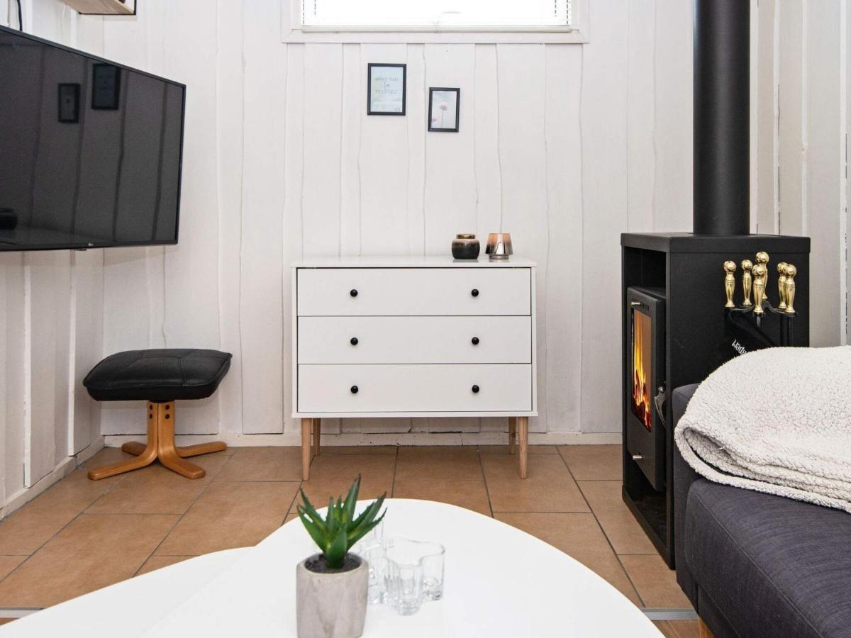 4 Person Holiday Home In Hemmet Exterior photo