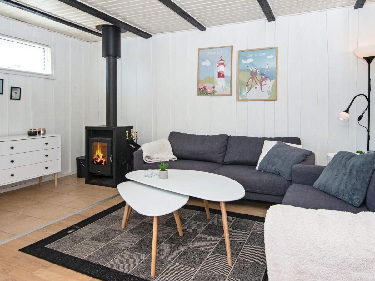 4 Person Holiday Home In Hemmet Exterior photo